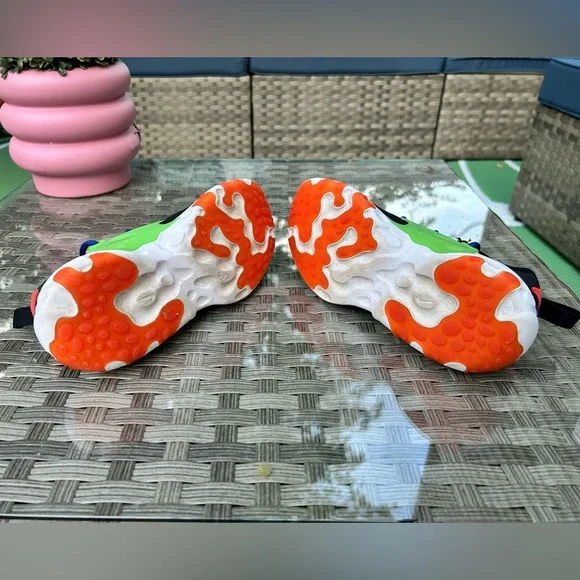 Nike React Presto Black / Neon Green / Orange / Blue Youth Sneaker Size 13C - Picture 5 of 6